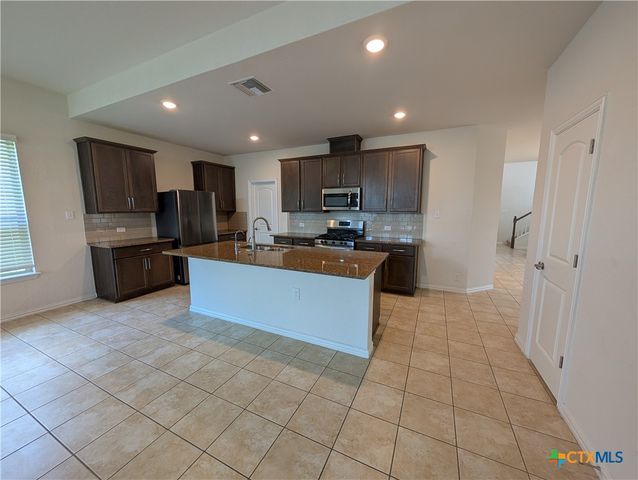 2241 Windswept Way, New Braunfels, TX 78132