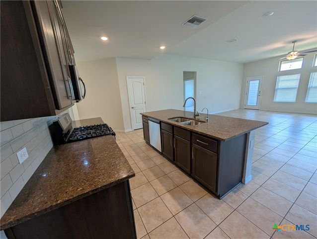 2241 Windswept Way, New Braunfels, TX 78132