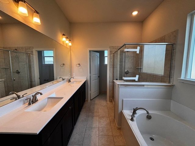 132 Hillview Trail, Decatur, TX 76234