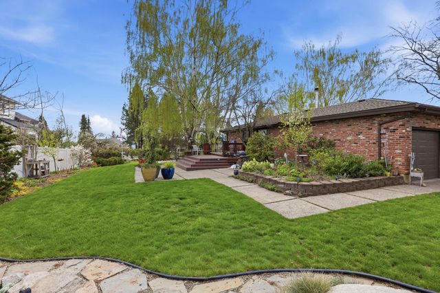 7508 N N F Street St, Spokane, WA 99208