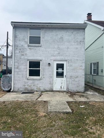 425 N WEST ST, Carlisle, PA 17013