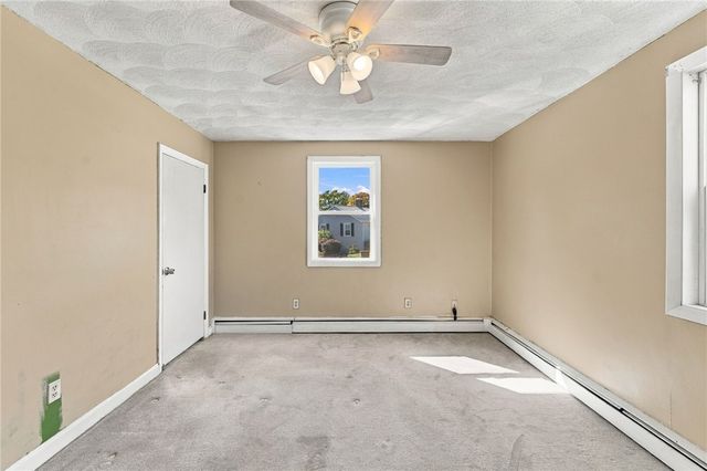 45 Dupont Circle, North Kingstown, RI 02852