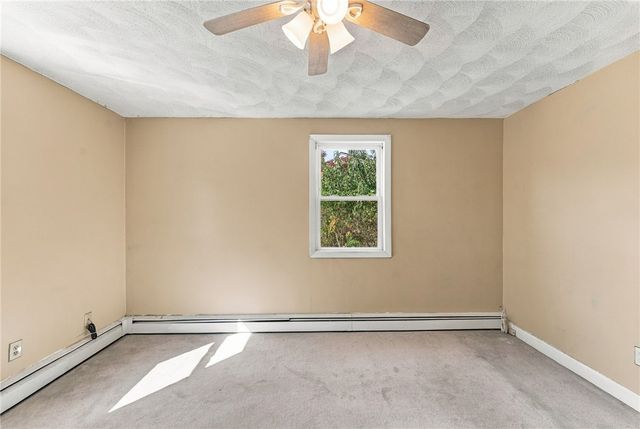 45 Dupont Circle, North Kingstown, RI 02852