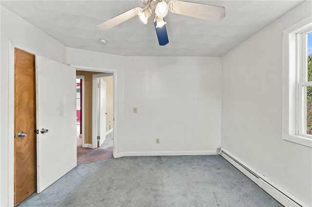 45 Dupont Circle, North Kingstown, RI 02852