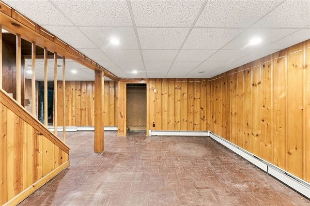 45 Dupont Circle, North Kingstown, RI 02852