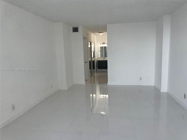 3800 S Ocean Drive 1725, Hollywood, FL 33019