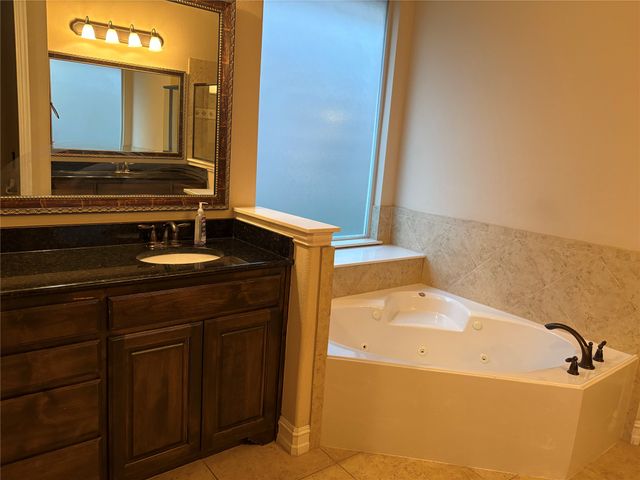 2530 Broadway Drive, Trophy Club, TX 76262
