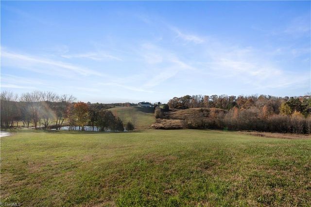 670, 672, 710 Wyo Road, Mocksville, NC 27028