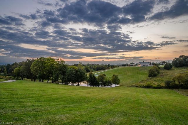 670, 672, 710 Wyo Road, Mocksville, NC 27028