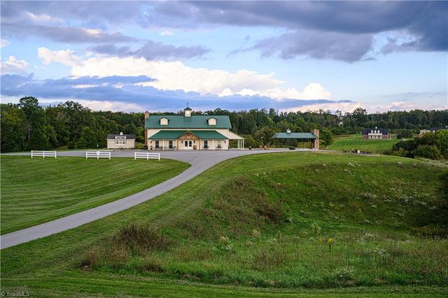 670, 672, 710 Wyo Road, Mocksville, NC 27028