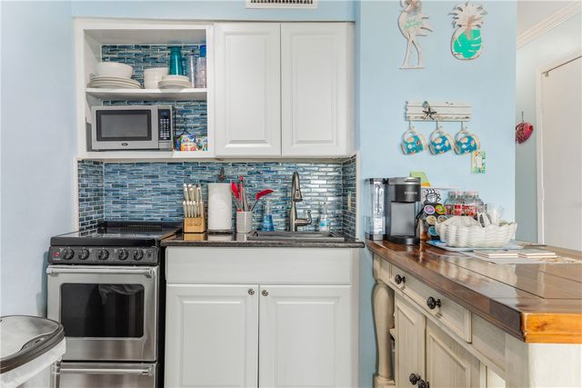 3938 Surfside Blvd 2306, Corpus Christi, TX 78402