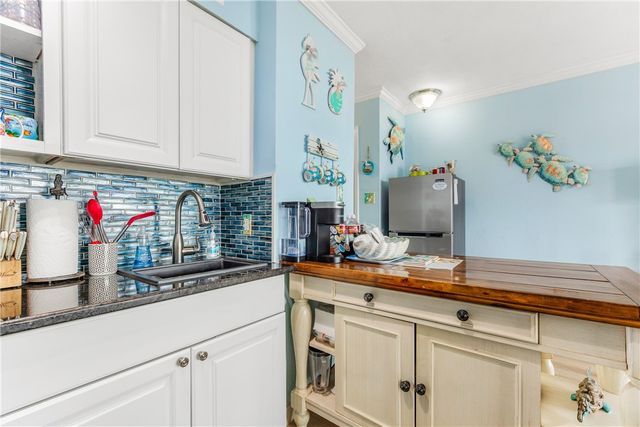 3938 Surfside Blvd 2306, Corpus Christi, TX 78402