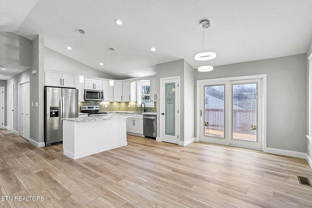 1134 Rider Ave, Knoxville, TN 37917