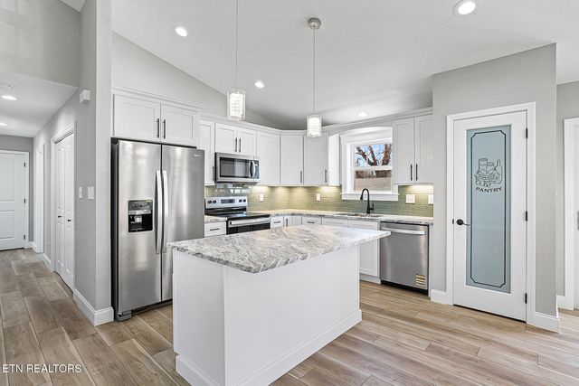 1134 Rider Ave, Knoxville, TN 37917