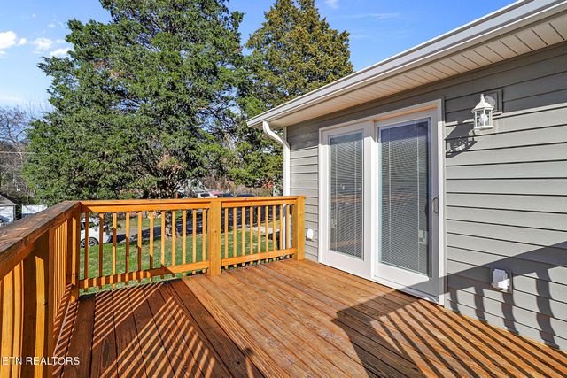 1134 Rider Ave, Knoxville, TN 37917