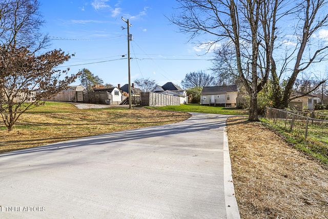 1134 Rider Ave, Knoxville, TN 37917