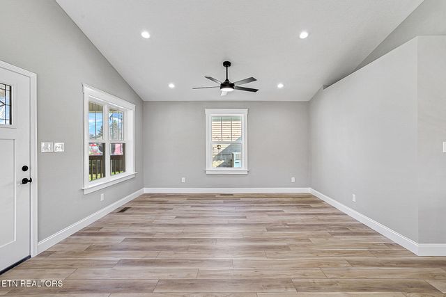 1134 Rider Ave, Knoxville, TN 37917