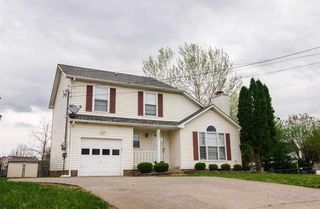 1329 Wennona Dr, Clarksville, TN 37042