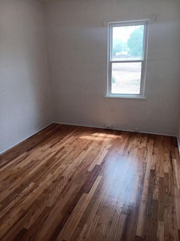 230 Espanola Street NE, Albuquerque, NM 87108