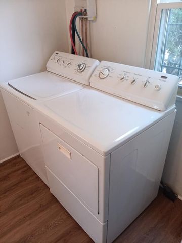 230 Espanola Street NE, Albuquerque, NM 87108