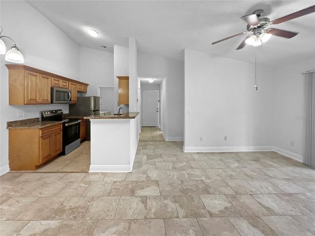 708 SECRET HARBOR LANE 204, Lake Mary, FL 32746