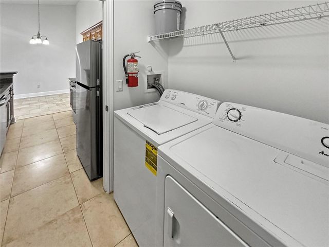 708 SECRET HARBOR LANE 204, Lake Mary, FL 32746