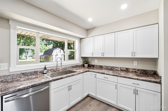 5756 Shirl Bar Circle, Miami Twp, OH 45150
