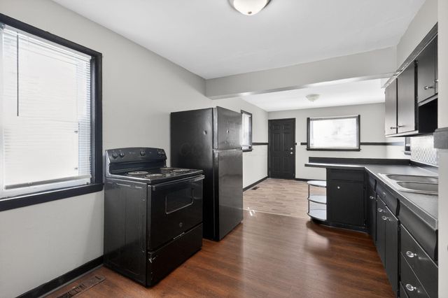 2899 McGuffey Road, Columbus, OH 43224