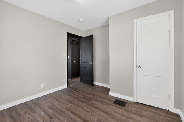 2899 McGuffey Road, Columbus, OH 43224