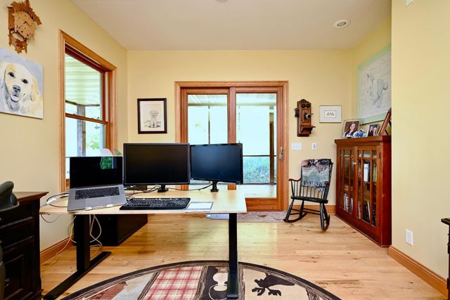 24242 Pfeiffer Hill Road, Wilson Twp, MN 55987