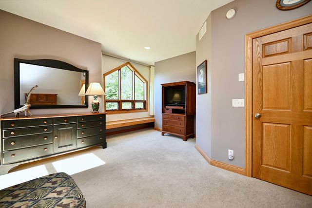 24242 Pfeiffer Hill Road, Wilson Twp, MN 55987