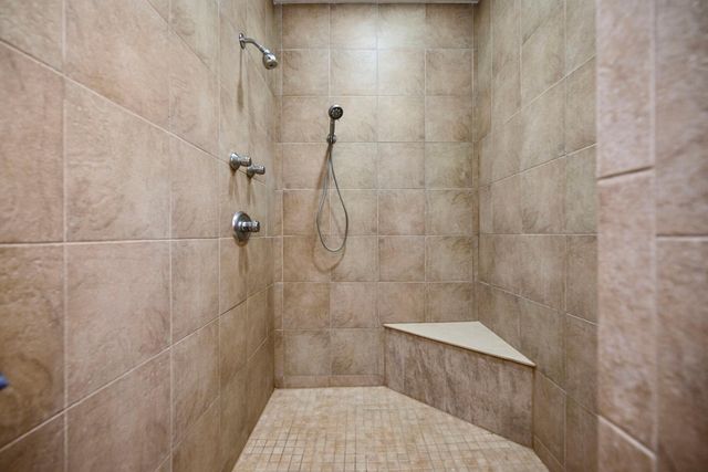 24242 Pfeiffer Hill Road, Wilson Twp, MN 55987