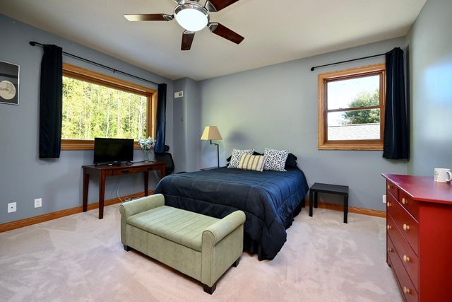 24242 Pfeiffer Hill Road, Wilson Twp, MN 55987