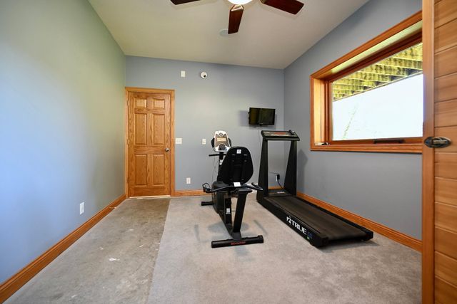 24242 Pfeiffer Hill Road, Wilson Twp, MN 55987