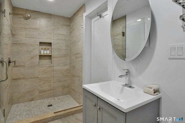 225 Washington Boulevard, Stamford, CT 06902