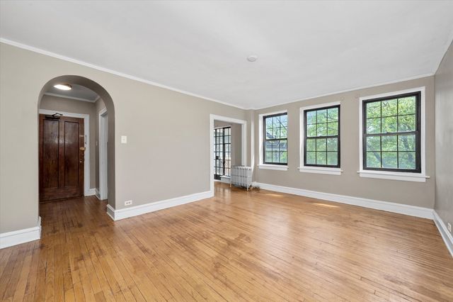 3017 E 78TH Street 4B, Chicago, IL 60649