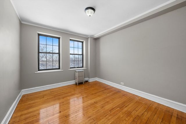 3017 E 78TH Street 4B, Chicago, IL 60649