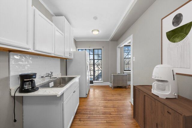 3017 E 78TH Street 4B, Chicago, IL 60649