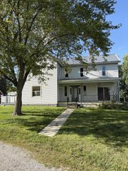 35324 110th STREET, Twin Lakes, WI 53181