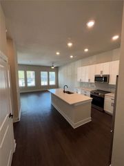 111 Town Place 0230, Fairview, TX 75069