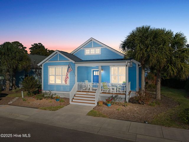 828 Cades Trail, Southport, NC 28461