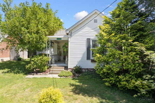 320 E Plane Street, Bethel, OH 45106