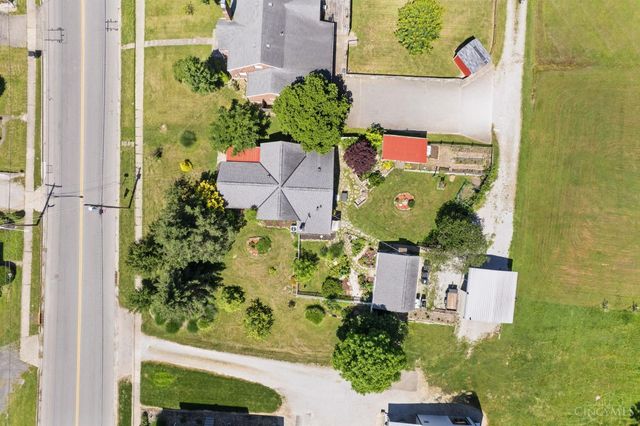 320 E Plane Street, Bethel, OH 45106