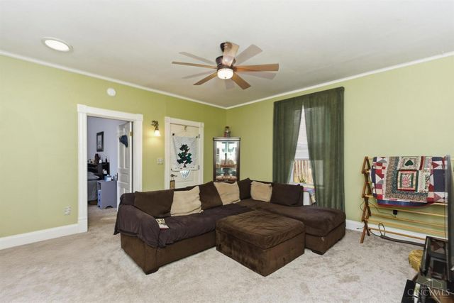 320 E Plane Street, Bethel, OH 45106