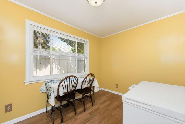 320 E Plane Street, Bethel, OH 45106