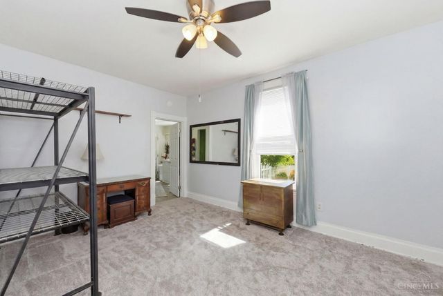 320 E Plane Street, Bethel, OH 45106