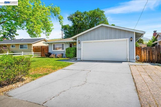 48252 Cottonwood St, Fremont, CA 94539