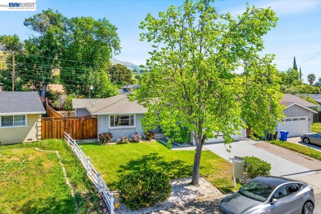 48252 Cottonwood St, Fremont, CA 94539