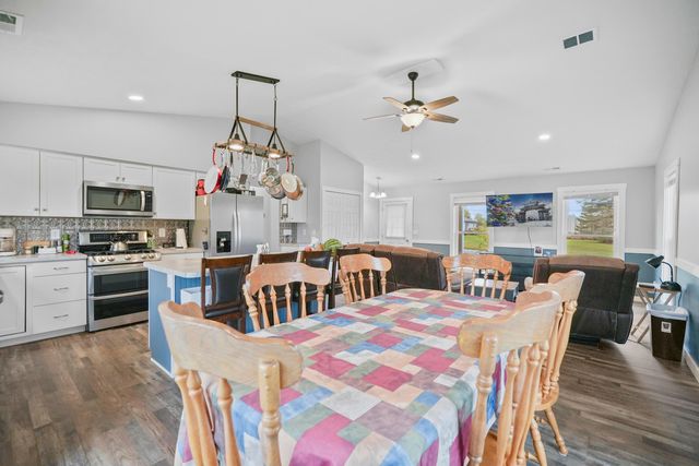 1324 Brandy Lane, West Salem, OH 44287