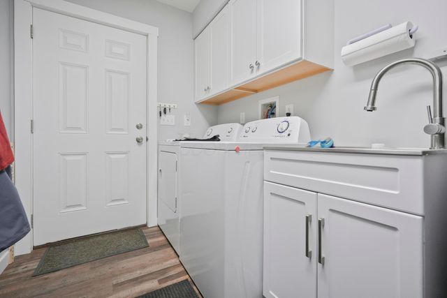 1324 Brandy Lane, West Salem, OH 44287